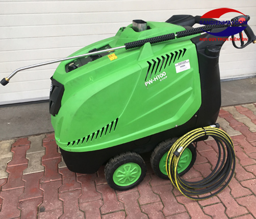 Máy rửa xe hơi nước nóng IPC PW-H100/4 D2515P T